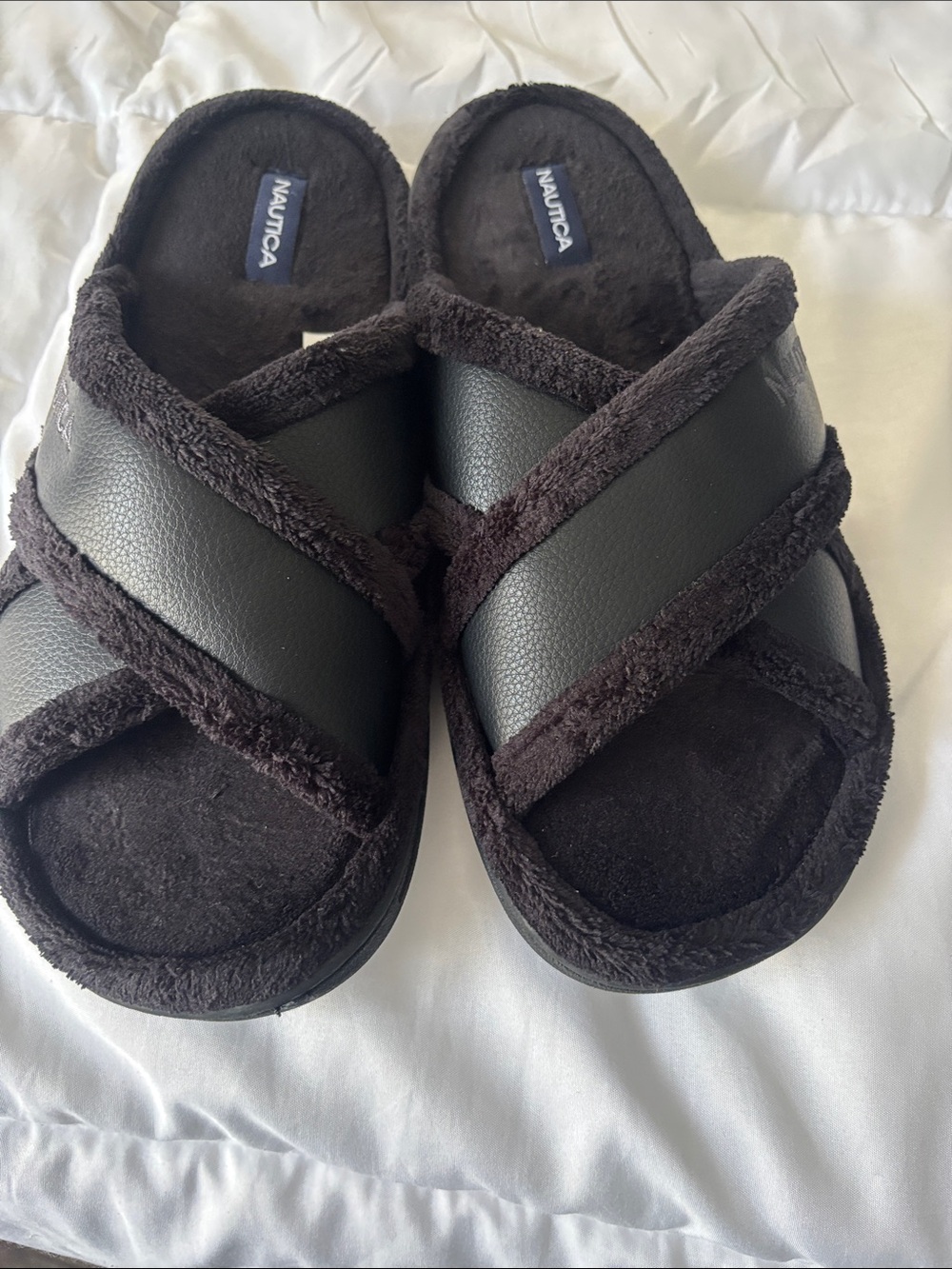 Nautica mens Black Plush Cross-Strap Slide Slippers size 11-12